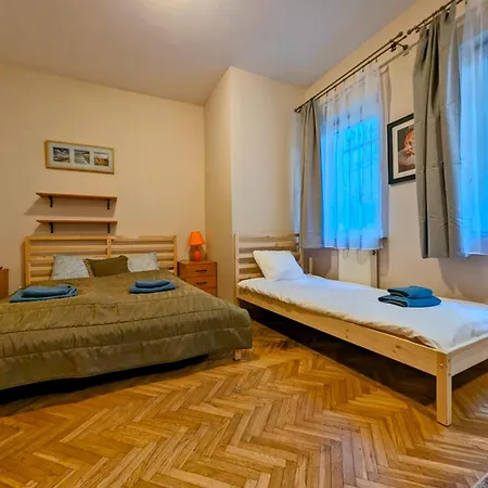 Plac Nowy 8a By Homeprime Apartament